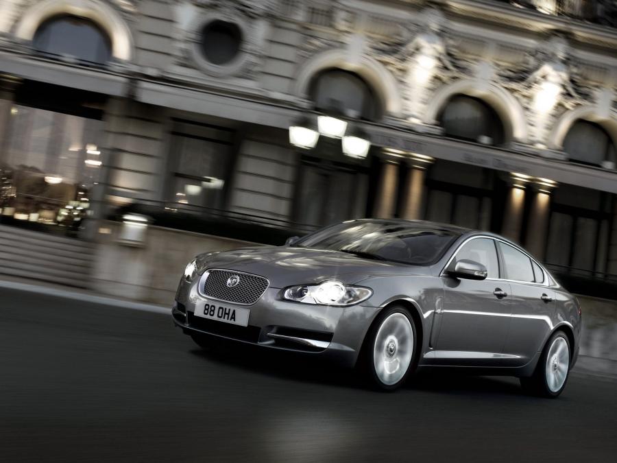  Jaguar XF 2008 года  (фото 110 из 175)